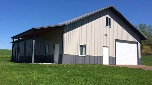 Eave lean-to with loft storage