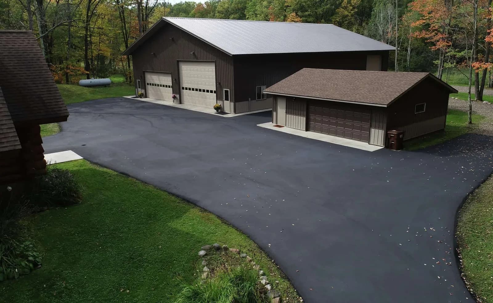 Sherman pole building, exterior view