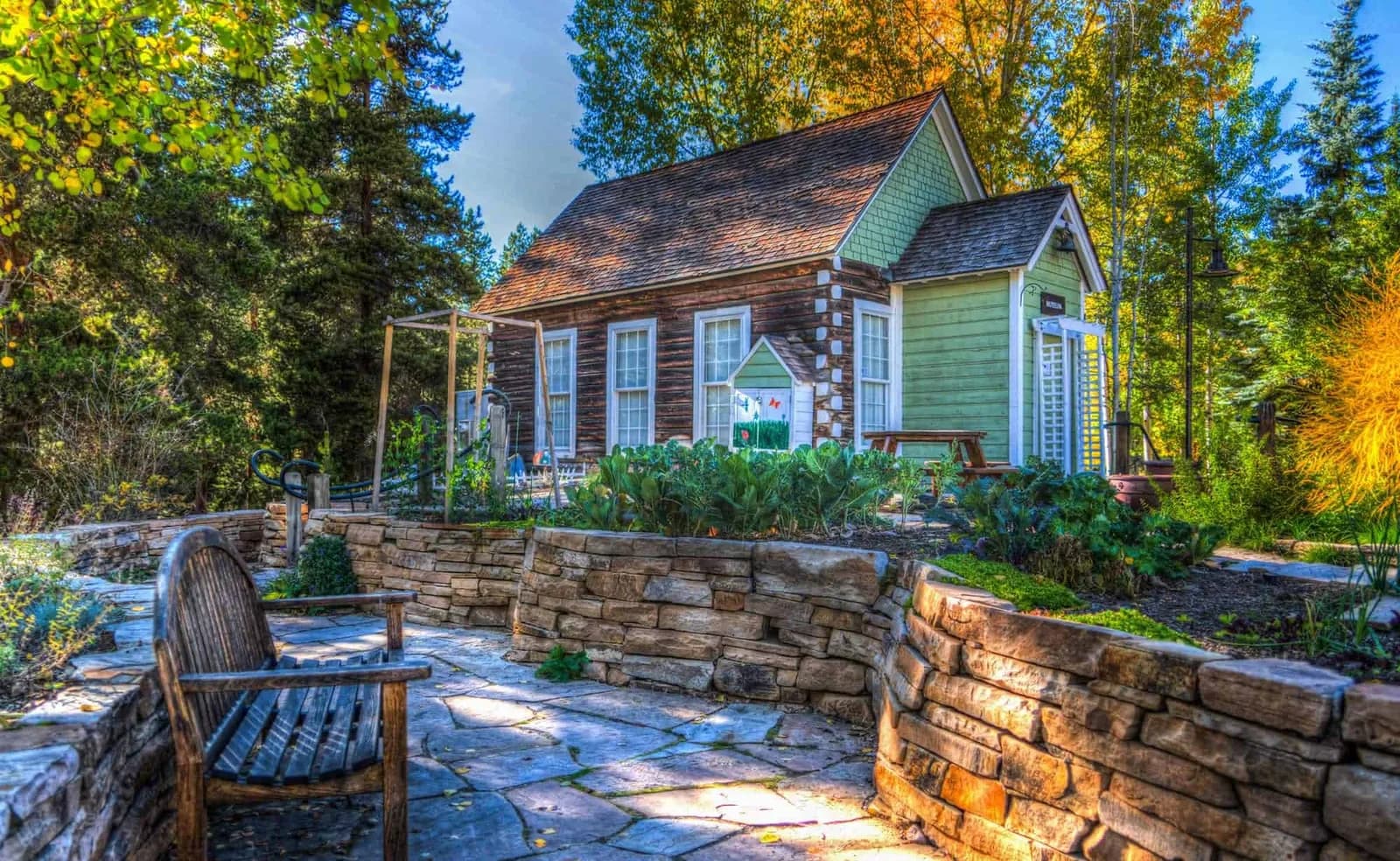 Sherman-built she shed exterior